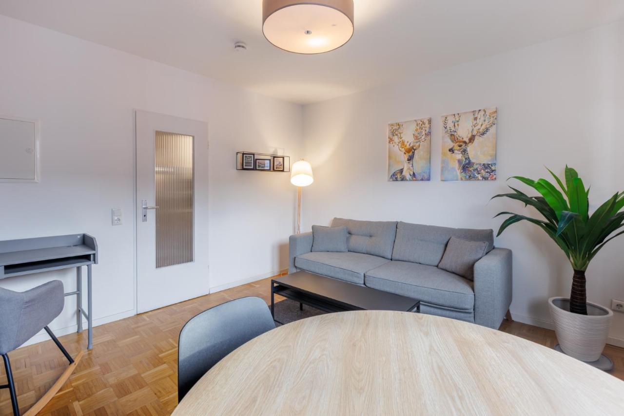 Glueck Auf Appartements Kammerstr. Duisburg Exteriör bild