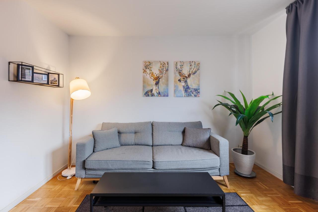 Glueck Auf Appartements Kammerstr. Duisburg Exteriör bild